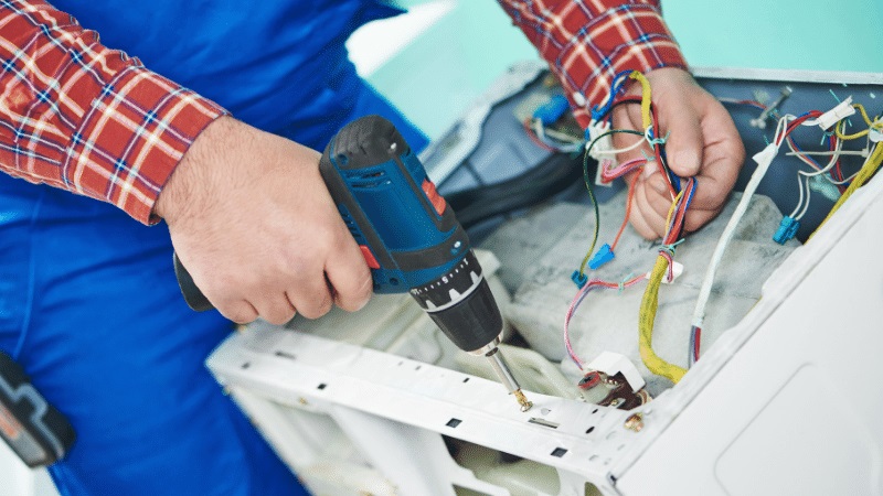 Şereflikoçhisar Termoteknik Termoteknik çamaşır makinesi kart tamiri – Su almama arızası orijinal parça ile giderildi. - Teknik servis örneği